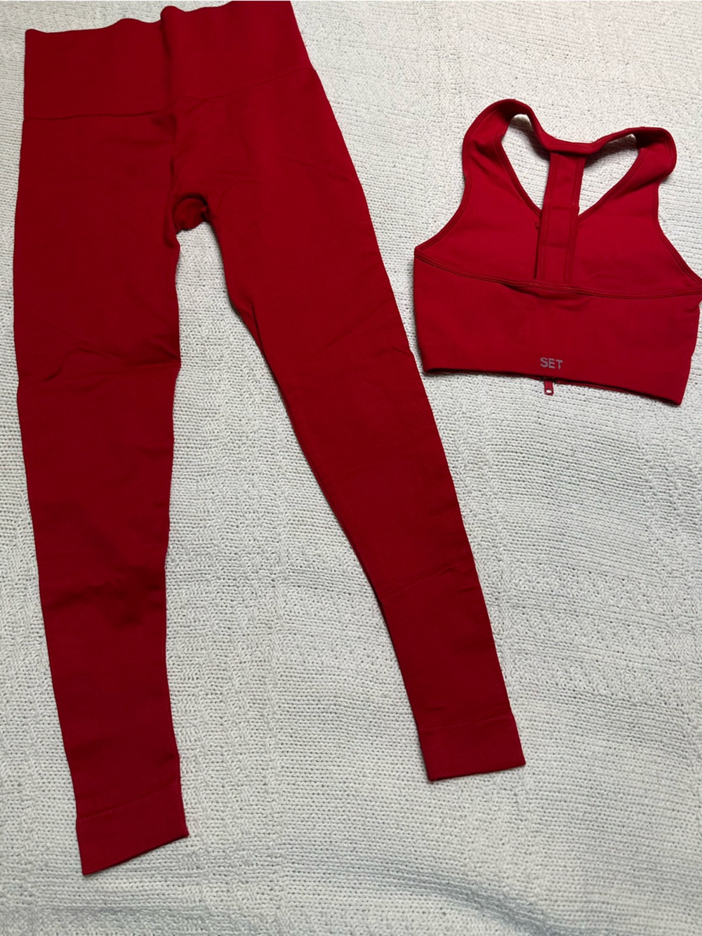 Red set active set - Picture 4 of 7